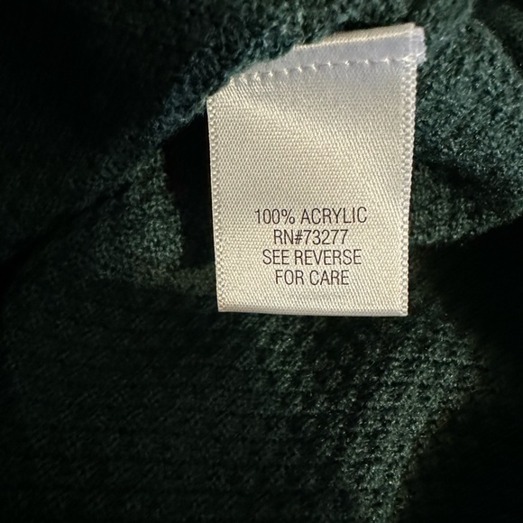 Women’s Sweater Size Small - Picture 10 of 11